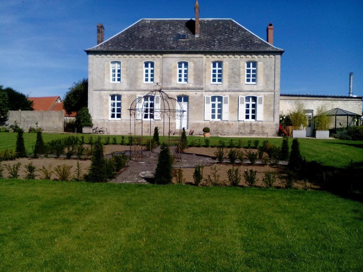 Charme D Antan Bed and Breakfast Villers-Châtel Exteriör bild